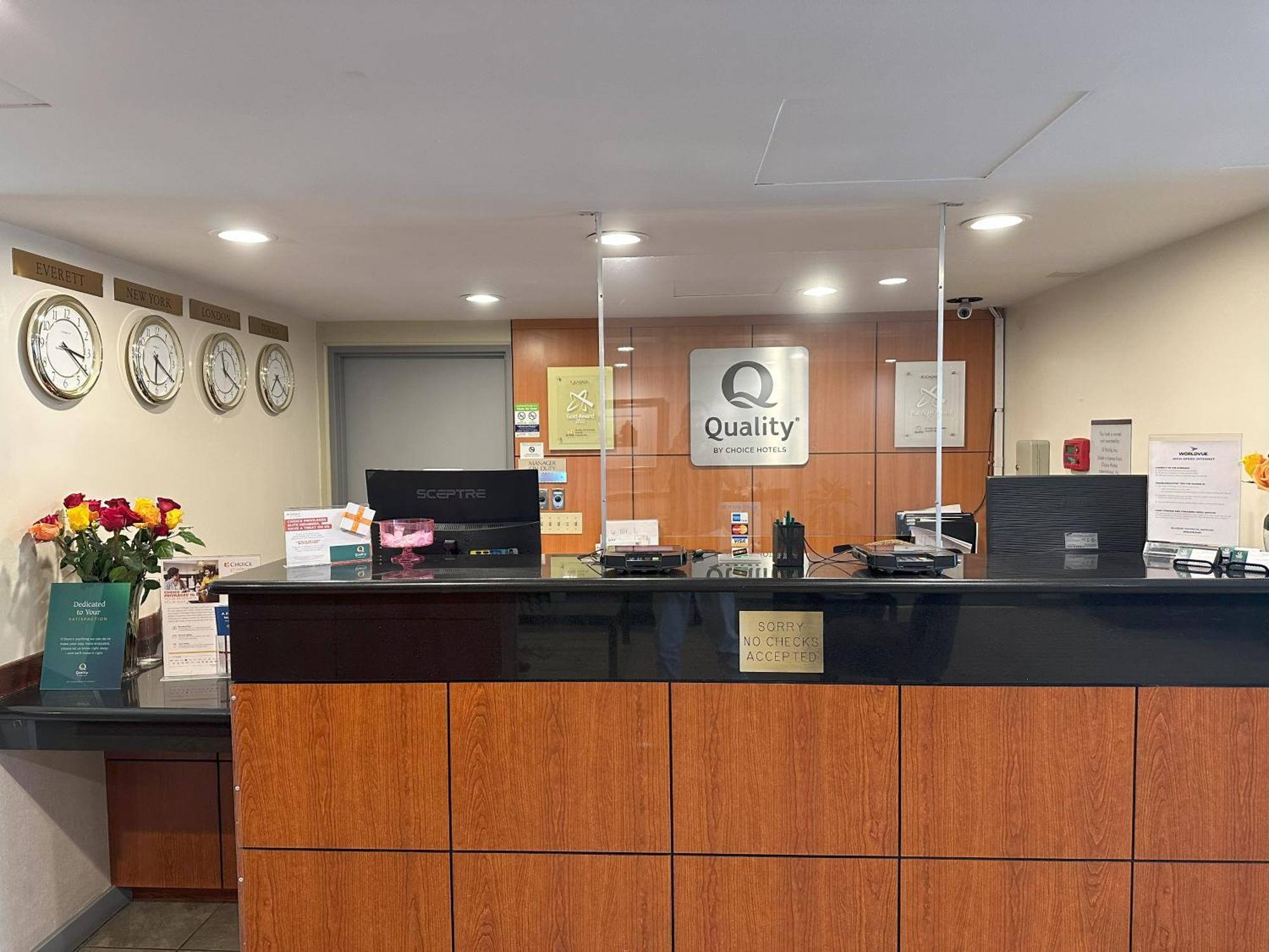 Quality Inn & Suites Everett Luaran gambar